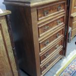 951 3160 CHEST OF DRAWERS